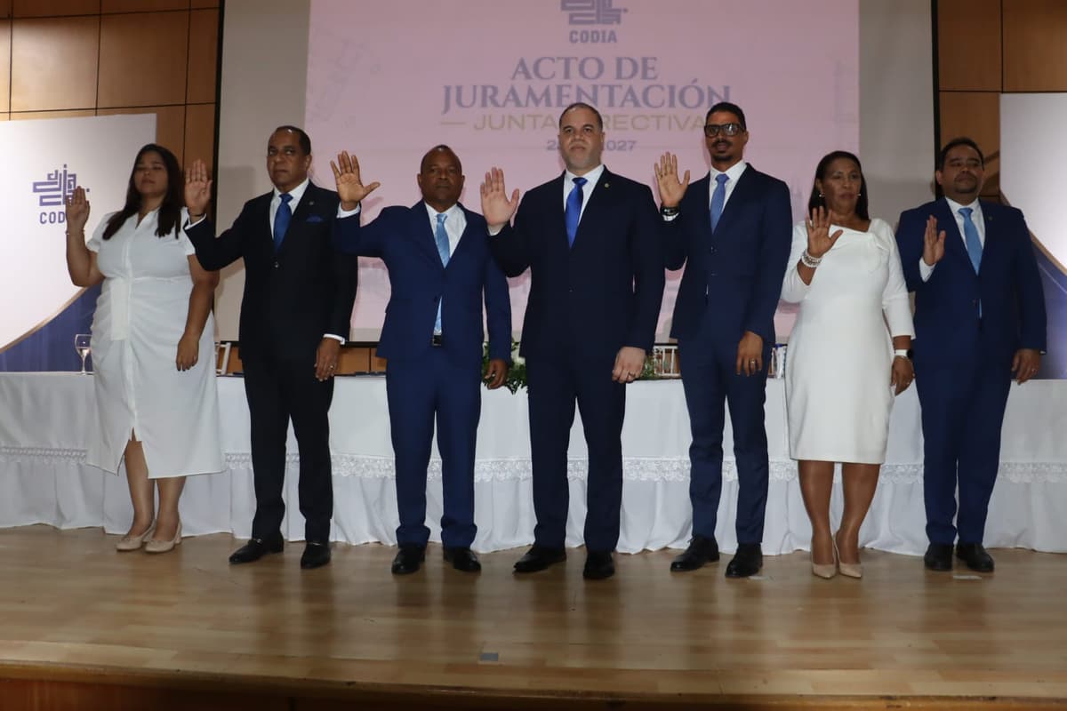 George Richardson asume la presidencia nacional del CODIA con una agenda de transformación y transparencia