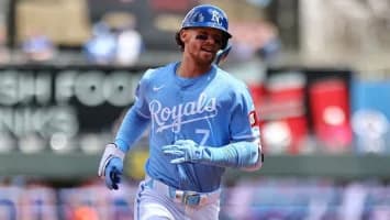 Reales envían a Bobby Witt Jr. a la lista de lesionados