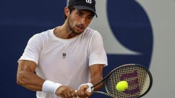 Tirante remonta un maratónico partido y se gana el derecho de enfrentar a Djokovic