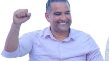 Luis Alberto propone convertir SDE en “ciudad de pescadores” para impulsar oportunidades en jóvenes