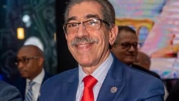Asjana ganó como nuevo rector de la UASD; Silverio lo felicita