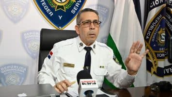 PN exhorta entregarse a hombre acusado de matar agente en Nagua; caso continúa bajo investigación