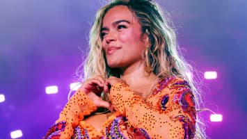 Karol G pide a De la Espriella gobernar «para todos» y dejar atrás la polarización