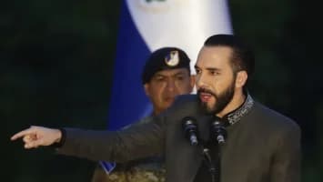 Nayib Bukele, que busca tercer mandato, defiende la reelección indefinida en El Salvador