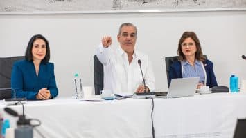 (VIDEO) Abinader encabeza Consejo de Ministros en Santiago; Gobierno invierte más de RD$110 mil millones en 5 años