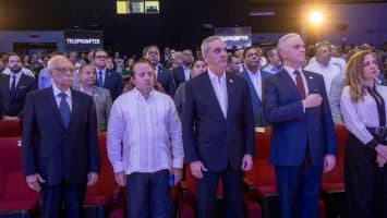 Abinader participa en homenaje por natalicio de Hatuey De Camps