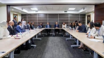 Aduanas y delegación de Emiratos Árabes Unidos identifican oportunidades de cooperación
