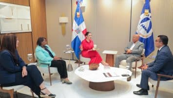 Alfredo Pacheco se reúne con presidenta del Parlacen, tratan temas migratorios y de ciberseguridad