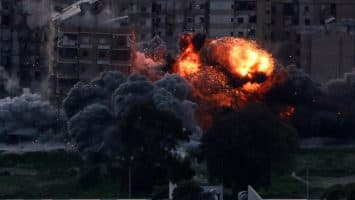 EE.UU. bombardea Irán tras el ataque de Teherán a un buque en el estrecho de Ormuz
