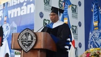 Editrudis Beltrán se despide de la UASD con graduación de 1,768 profesionales em Puerto Plata