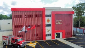 Gobierno inaugura moderna estación de Bomberos en SFM