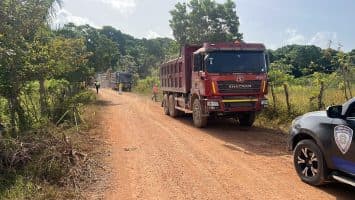 Hombre muere atropellado por camión en Chirino, Monte Plata