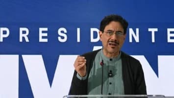 Iván Cepeda: impulsará desobediencia civil si De la Espriella no renuncia a la ciudadanía estadounidense