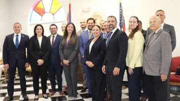 Opositores en EEUU reclutan abogados para armar este año la base legal de una «Cuba libre»