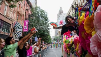 Miles celebran la Marcha del Orgullo LGTBIQ+ en Nueva York