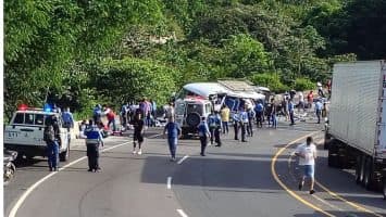 Al menos siete policías muertos y diez lesionados en un accidente de tráfico en Honduras