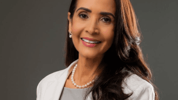 Ana Jacqueline Ureña consolida respaldo de la FH y avanza a segunda vuelta elecciones UASD