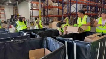 Voluntarios envían desde Miami los primeros insumos médicos a Venezuela tras terremotos