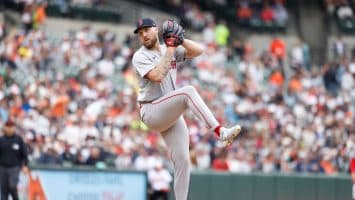 Garrett Crochet sigue sin estar listo para empezar a lanzar con Medias Rojas