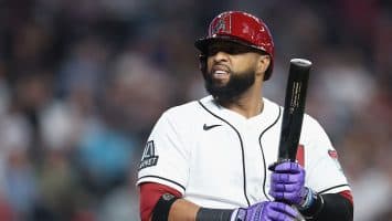 D-backs designan para asignación a Carlos Santana