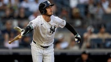 Bellinger coquetea con el ciclo y Yankees propinan paliza a Medias Blancas