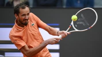 Medvedev ya está en cuartos y Shelton y Fritz superan la primera ronda en Halle