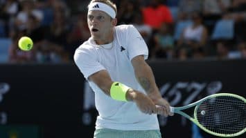 Alejandro Davidovich se estrena con victoria en Queen’s