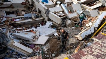 Venezuela sigue los rescates a 7 días del terremoto,sin actualizar número de desaparecidos