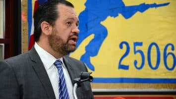 Nueva ley de China sobre unidad étnica aumenta presión sobre Taiwán, según analista