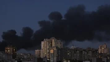 Ataque ruso contra Kiev deja 17 muertos