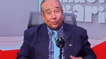 Lorenzo Brea reconoce trayectoria del Dr., Edisson Rafael Féliz Féliz por sus aportes a la medicina