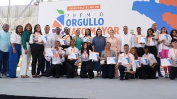 Carmen Barceló celebra el “Premio Orgullo Hato Mayor” y anuncia importantes avances para el sistema educativo
