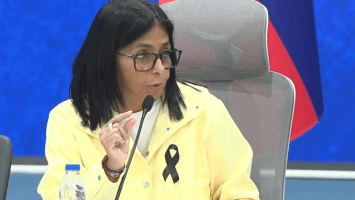 Delcy Rodríguez dice que es «miserable» que se niegue despliegue de seguridad tras sismos