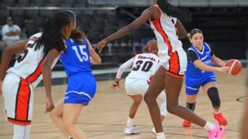 El Salvador saca las garras y golpea a Trinidad & Tobago en el baloncesto femenino