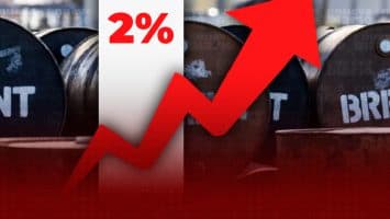El brent sube un 2 % y roza los 85 dólares mientras se mantienen las tensiones EE.UU.-Irán