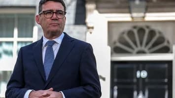 Burnham cierra la puerta a un referéndum de independencia en su primer viaje a Escocia
