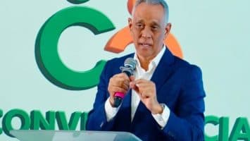 Dirigente FP atribuye restricciones de EE. UU. al mango y la carne porcina a la falta de apoyo al sector agropecuario