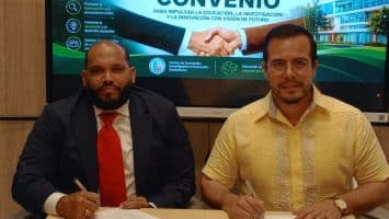 Firman convenio para impulsar formación superior y cooperación académica internacional