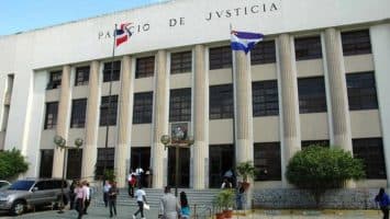Rechazan devolver a imputado por corrupción pertenencias que reclaman los fiscales