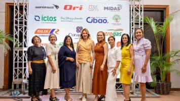 Fundación Corazones Solidarios celebra conferencia benéfica en apoyo a pacientes con cáncer