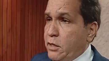 Diputado considera que rebaja del petróleo debe reflejarse en los precios de los combustibles