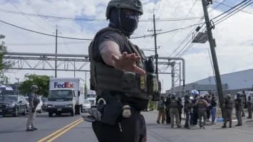 Human Rights Watch pide investigación exhaustiva por muerte de colombiano a manos del ICE