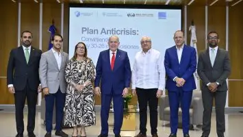 Titular de la DGII destaca incentivos de la Ley 30-26 ante empresarios de Santiago