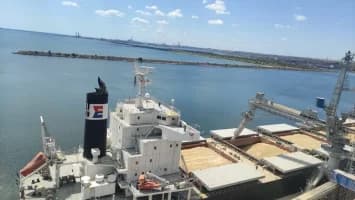 Al menos diez marinos mueren en ataque ruso a mercante