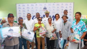 DA y Armada realizan multidisciplinario operativo médico con más de 15 especialidades en Monte Plata