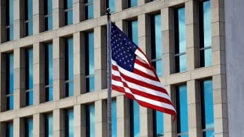 Brote de ciclosporiasis alarma a Estados Unidos entero