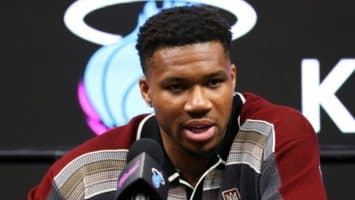 Antetokounmpo: «Me inspira ver a Messi, espero que mi carrera sea parecida»