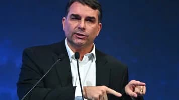 Flávio Bolsonaro refuerza su equipo de seguridad ante «crecientes amenazas de muerte»