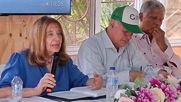 Miles celebran primer centenario de Los Cacaos con jornada cultural y ecoturística
