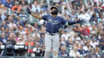 Caminero iguala récord de los Rays con jonrón en seis juegos consecutivos